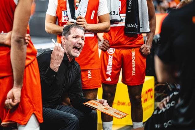 Neu Ulm, Germany, September 20, 2026: Head Coach Ty Harrelson of ratiopharm Ulm gestures during the Basketball Bundesliga game between ratiopharm Ulm and MHP Riesen Ludwigsburg at the ratiopharm Arena on September 20, 2026, in Neu Ulm, Germany Photo by Harry Langer, DeFodi Images ratiopharm Arena, Germany, September 20, 2026 Head Coach Ty Harrelson of ratiopharm ulm gestures during the Basketball Bundesliga match between ratiopharm ulm and MHP Riesen Ludwigsburg in Neu Ulm on September 20, 2026 at the ratiopharm Arena, Germany. Photo by Harry Langer, DeFodi Images. Photo by Harry Langer, DeFodi Images