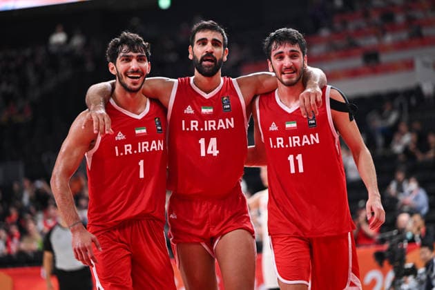 Iran v China - 20th Asian Games Aichi-Nagoya NAGOYA, JAPAN - SEPTEMBER 20: Team Iran celebrate after victory in the basketball Men s bronze medal match between People s Republic of China and Islamic Republic of Iran on day one of the 20th Asian Games Aichi-Nagoya at Aichi International Arena on September 20, 2026 in Nagoya, Aichi, Japan. Stringer Anadolu Nagoya Japan. Editorial use only. Please get in touch for any other usage.  Copyright: x2026xAnadoluxStringerx