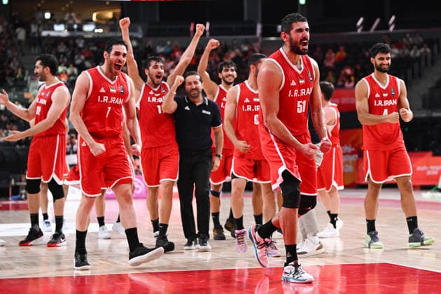 Iran v China - 20th Asian Games Aichi-Nagoya NAGOYA, JAPAN - SEPTEMBER 20: Team Iran celebrate after victory in the basketball Men s bronze medal match between People s Republic of China and Islamic Republic of Iran on day one of the 20th Asian Games Aichi-Nagoya at Aichi International Arena on September 20, 2026 in Nagoya, Aichi, Japan. Stringer Anadolu Nagoya Japan. Editorial use only. Please get in touch for any other usage.  Copyright: x2026xAnadoluxStringerx