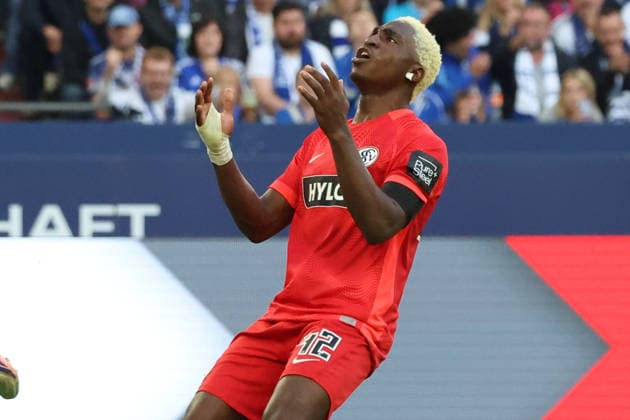 September 20, 2026, xrekx, Soccer, Bundesliga 1, FC Schalke 04 vs. SV Elversberg, David Mokwa, SV 07 Elversberg, disappointed, looks disappointed, dejected, disappointed DFL DFB REGULATIONS PROHIBIT ANY USE OF PHOTOGRAPHS as IMAGE SEQUENCES and or QUASI-VIDEO Gelsenkirchen