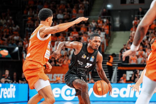 No. 11, Perry Darius, MHP Riesen Ludwigsburg Ratiopharm Ulm vs. MHP RIESEN Ludwigsburg, Basketball, 1st Bundesliga, Matchday 1, 2026–2027 Season, September 20, 2026 Ratiopharm Ulm vs. MHP Riesen Ludwigsburg, Basketball, 1st Bundesliga, Matchday 1, 2026–2027 Season, September 20, 2026 Ulm Copyright: xEibner-Pressefotox EP_FBR