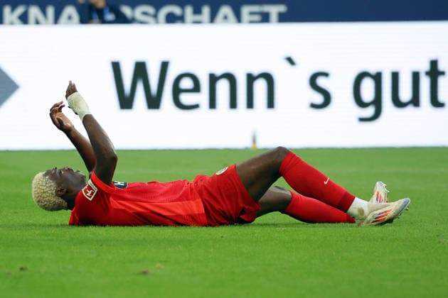 September 20, 2026, xrekx, Soccer, Bundesliga 1, FC Schalke 04 vs. SV Elversberg, David Mokwa, SV 07 Elversberg, disappointed, looks disappointed, dejected, disappointed DFL DFB REGULATIONS PROHIBIT ANY USE OF PHOTOGRAPHS as IMAGE SEQUENCES and or QUASI-VIDEO Gelsenkirchen
