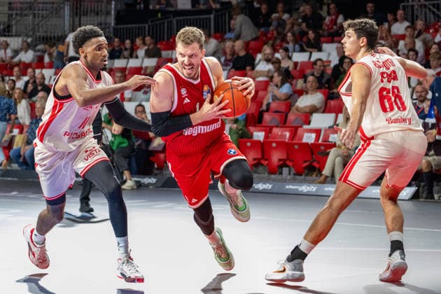Mylik Wilson 10 BMA365 Bamberg Baskets, Andreas Obst 13 FC Bayern Basketball, Yuval Hochstaedter 66 BMA365 Bamberg Baskets, FC Bayern Basketball, BMA365 Bamberg Baskets, BBL, Matchday 1, September 20, 2026, Munich, Bavaria, Germany Copyright: xkolbert-press UlrichxGamelx
