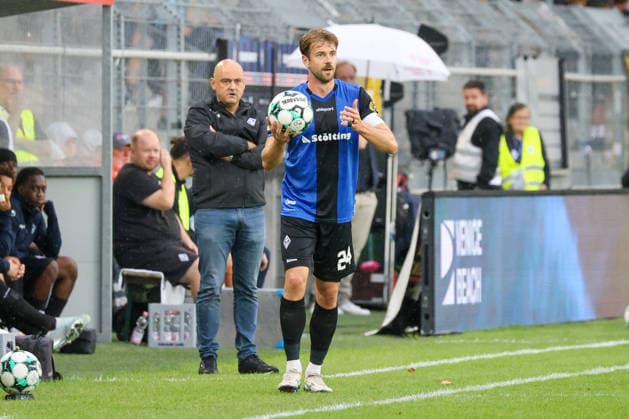 Lukas Klünter of SV Waldhof Mannheim, age 24, taking a throw-in during a 3. Liga soccer match, Matchday 7, SV Waldhof Mannheim vs. SC Preußen Münster on September 20, 2026, at Carl Benz Stadium in Mannheim, Germany, 2026; Franz Reindel, Mannheim, Carl Benz Stadium, Germany Copyright: xFranzxReindelx