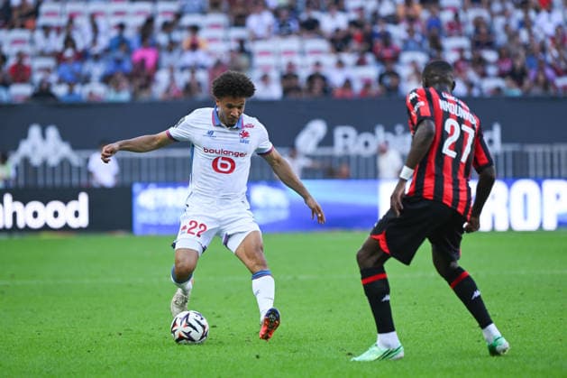 FOOTBALL : OGCN VS LOSC - Ligue 1 McDonald s - 20 09 2026 Tiago Santos (LOSC) - Ligue 1 McDonald™s match between OGC Nice and LOSC on September 20, 2026 at the Allianz Riviera Stadium in Nice. NiceFrance  Copyright: xWilliamxCannarellax