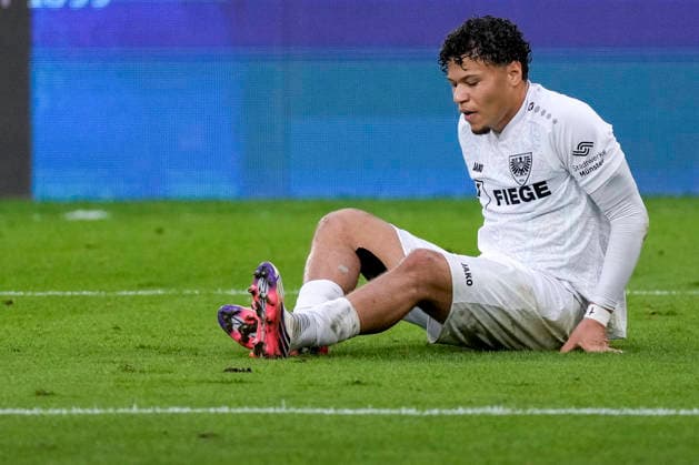 Montell Ndikom Münster, 28, on the ground after his offside goal, close-up, full-body shot, single frame, single photo, action, looking disappointed, disappointment, frustration, pessimistic, September 20, 2026, Mannheim, Germany, soccer, 3rd Division, SV Waldhof Mannheim vs. SC Preußen Münster, DFB and DFL regulations prohibit any use of photographs as image sequences and or quasi-video xozx