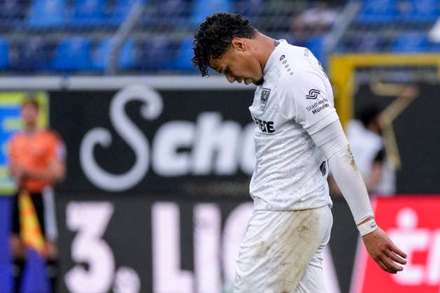 Montell Ndikom Münster, 28, after his offside goal; single frame, single photo, action, looking disappointed, disappointment, frustration, pessimistic, September 20, 2026, Mannheim, Germany, soccer, 3rd Division, SV Waldhof Mannheim vs. SC Preußen Münster, DFB and DFL regulations prohibit any use of photographs as image sequences and or quasi-video xozx