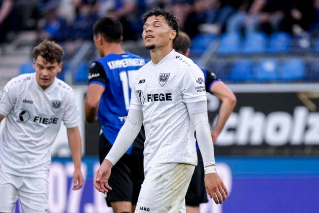 Montell Ndikom Münster, 28, after his offside goal; single frame, single photo, action, looking disappointed, disappointment, frustration, pessimistic, September 20, 2026, Mannheim, Germany, soccer, 3rd Division, SV Waldhof Mannheim vs. SC Preußen Münster, DFB and DFL regulations prohibit any use of photographs as image sequences and or quasi-video xozx