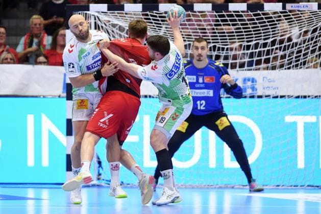 Reynir Thor Stefansson, MT Melsungen 19, on the ball; Oscar Bergendahl, SC Magdeburg 54 L; Elvar Oern Jonsson, SC Magdeburg 19 R; Matej Mandic, goalkeeper, SC Magdeburg 12, in the back; GER, MT Melsungen vs. SC Magdeburg, handball, 1st Bundesliga, Matchday 5, 2026–2027 season, September 20, 2026, GER, MT Melsungen vs. SC Magdeburg, Handball, 1st Bundesliga, Matchday 5, 2026–2027 season, September 20, 2026, Kassel Copyright: xEibner-Pressefotox xRolandxSippelx EP_RSL