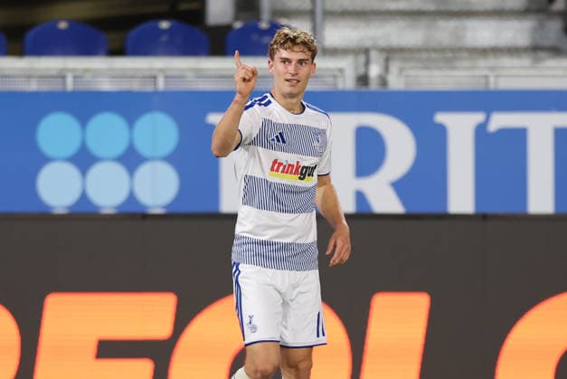 September 20, 2026, Soccer 3rd Division, SV Wehen Wiesbaden vs. MSV Duisburg, from left, goal celebration for the 0–1 by Dominik Kother (MSV Duisburg), goal celebration, celebrating the goal. DFL and DFB regulations prohibit any use of photographs as image sequences and or quasi-video. xdcx Copyright: HMBxMedia Claus