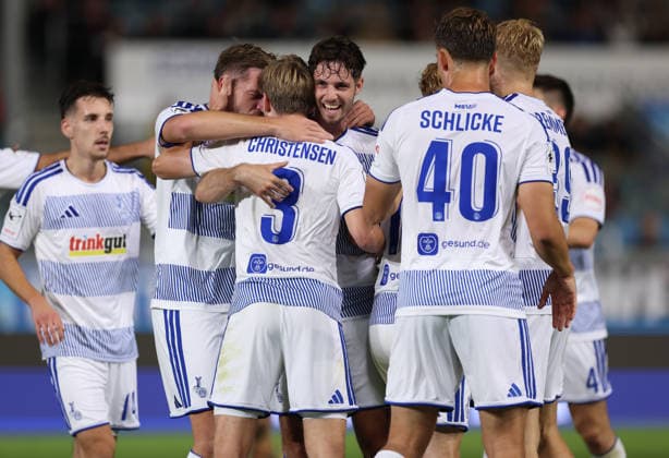 September 20, 2026, Soccer 3rd Division, SV Wehen Wiesbaden vs. MSV Duisburg, from left, goal celebration after the 0–3 goal by Frederik Christensen (MSV Duisburg), goal celebration, celebrating the goal. DFL and DFB regulations prohibit any use of photographs as image sequences and or quasi-video. xdcx Copyright: HMBxMedia Claus