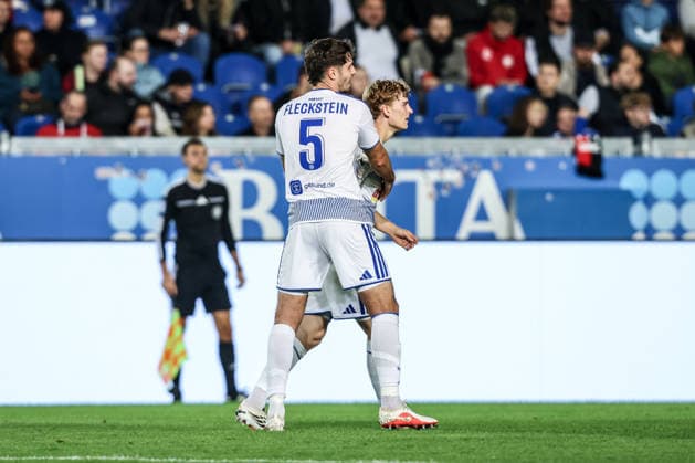 Sports, Soccer, 3rd Division, 2026–2027 Season, Matchday 7: SV Wehen Wiesbaden vs. MSV Duisburg, September 20, 2026, BRITA Arena: MSV Duisburg celebrates after Dominik Kother scores the 20th goal for MSV Duisburg; 11 players celebrate in Wiesbaden at the BRITA Arena in Hesse, Germany