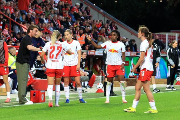 September 20, 2026, GER Germany, Soccer, 1st Bundesliga, Women, 2026–2027, Alte Foersterei, 1. FC Union vs. RB Leipzig Head Coach Jonas Stephan, RB Leipzig, Leipzig Women’s Team, 1st Division. DFB and DFL regulations prohibit any use of photographs as image sequences and or quasi-video. nordphoto GmbH, Engler, Berlin, Alte Foersterei Stadium, Berlin, Germany Copyright: xNordphotox xEnglerx