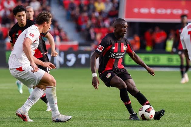 LEVERKUSEN - Moussa Diaby of Bayer Leverkusen controls the ball during the Bundesliga match between Bayer 04 Leverkusen and RB Leipzig at the BayArena on September 20, 2026, in Leverkusen, Germany. MARCEL TER BALS ANP Bundesliga 2026 27 xVIxANPxSportx xMarcelxterxBalsxIVx 569430704 originalFilename: 569430704.jpg