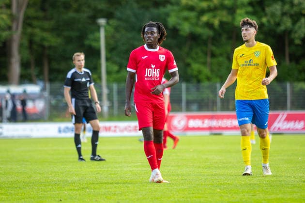 Gibson Adu GFC, left, and Quentin Seidel FSV, right; GER; Soccer; Men s; Northeast Regional League; 2026–2027 season; Matchday 9; Greifswalder FC vs. FSV 63 Luckenwalde