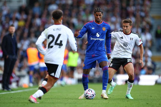 Premier League: Fulham v Manchester United, ManU LONDON, UK - 20th Sept 2026: Marcus Rashford of Manchester United in action during the Premier League match between Fulham FC and Manchester United FC at Craven Cottage London Craven Cottage England United Kingdom Copyright: xCraigxMercerx xPeakxActionxPhotosx