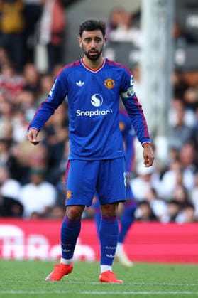Premier League: Fulham v Manchester United, ManU LONDON, UK - 20th Sept 2026: Bruno Fernandes of Manchester United looks on during the Premier League match between Fulham FC and Manchester United FC at Craven Cottage London Craven Cottage England United Kingdom Copyright: xCraigxMercerx xPeakxActionxPhotosx