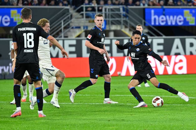 Paderborn, Home Deluxe Arena, September 26, 2020, GER, Men s, 1st Bundesliga, 2026–2027 Season, SC Paderborn 07 vs. TSG 1899 Hoffenheim. Image: DFL regulations prohibit any use of photographs as image sequences and or quasi-video. North Rhine-Westphalia, Germany