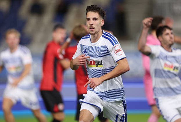 September 20, 2026, Soccer 3rd Division, SV Wehen Wiesbaden vs. MSV Duisburg, from left, goal celebration for the 1–4 goal by Conor Noß (MSV Duisburg), Goal celebration, celebrating the goal. DFL and DFB regulations prohibit any use of photographs as image sequences and or quasi-video. xdcx Copyright: HMBxMedia Claus