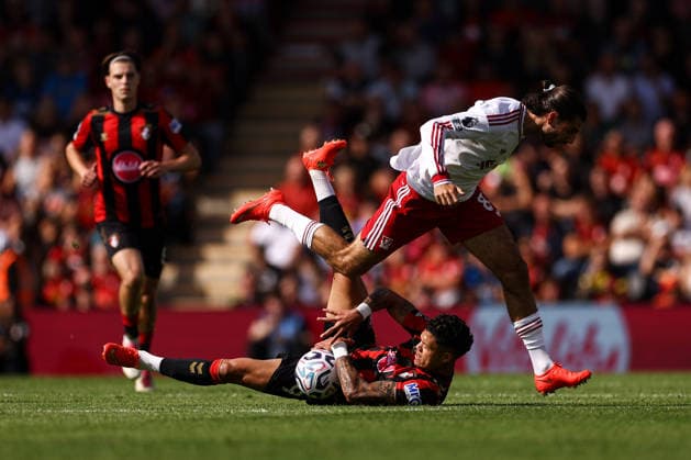 AFC Bournemouth gegen Liverpool, 20. September 2026, Bournemouth, Premier League, Fußball: AFC Bournemouth gegen Liverpool – Evanilson von Bournemouth und Dominik Szoboszlai von Liverpool. Foto: Jacques Feeney. Abseits. Bournemouth, Großbritannien  Copyright: xJacquesxFeeneyx xOffsidexOffside