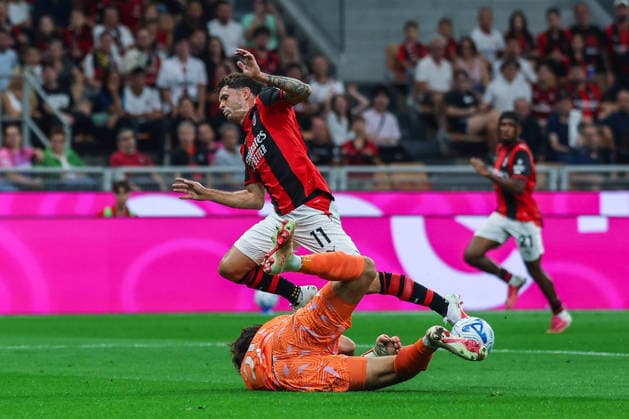 Christian Pulisic of AC Milan seen in action with Wladimiro Falcone of US Lecce during Serie A Enilive 2026 27 football match between AC Milan and US Lecce. Italy Copyright: xBEAUTIFULxSPORTS Carabellix