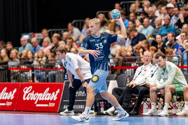 Düsseldorf, September 20, 2026, Handball, Men s, Opel Bundesliga, Matchday 5, 2026–2027 Bergische HC vs. Füchse Berlin, Zeb Bjerneld (Bergische HC), 33 during the game