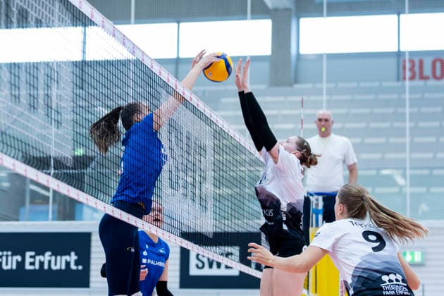 FUNKE Volley Cup Schwarz Weiss Erfurt vs. SSC Palmberg Schwerin Erfurt, September 20, 2026 Marije ten Brinke 6 (SSC Palmberg Schwerin) vs. Larissa Winter 6 (Schwarz Weiss Erfurt) FUNKE Volley Cup Schwarz Weiss Erfurt vs. SSC Palmberg Schwerin Riethsporthalle, Erfurt, September 20, 2026 Copyright: xBEAUTIFULxSPORTS Duehringx