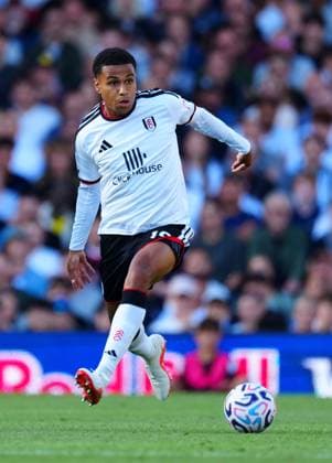 Shea Charles of Fulham Fulham v Manchester United, ManU Premier League, Football, Craven Cottage, London, UK - 20 Sep 2026London Craven Cottage United Kingdom EDITORIAL USE ONLY No use with unauthorised audio, video, data, fixture lists, club league logos or live services. Online in-match use limited to 120 images, no video emulation. No use in betting, games or single club league player publications. Copyright: xJavierxGarcia Shutterstockx 17160117gh