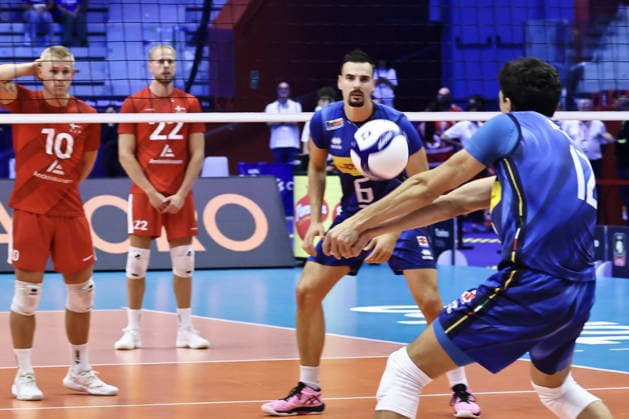 VOLLEYBALL - CEV Eurovolley Men - Italy vs. Denmark Photo by IPA ABACAPRESS.COM88775817 - 12 Mattia Bottolo (Italy) on defense during the Round of 16 match of the CEV Enel EuroVolley 2026 between Italy and Denmark at PalaVela, Turin, Italy, on September 20, 2026, during the Italy vs. Denmark, CEV EuroVolley Men s match in Turin, Italy, September 20, 2026 Turin Italy  Copyright: xIPAxSport ABACAx