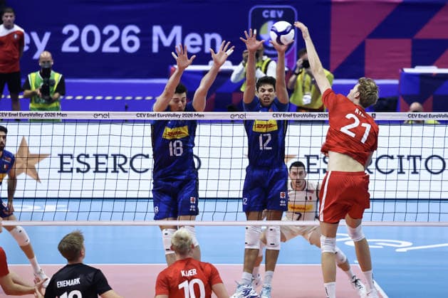 VOLLEYBALL - CEV Eurovolley Men - Italy vs. Denmark Photo by IPA ABACAPRESS.COM88775819 - Attack by 21 Jensen Mads Kyed (Denmark) during the Round of 16 match of the CEV Enel EuroVolley 2026 between Italy and Denmark at PalaVela, Turin, Italy, on September 20, 2026, during the Italy vs. Denmark match, CEV EuroVolley Men s match in Turin, Italy, September 20, 2026 Turin Italy  Copyright: xIPAxSport ABACAx