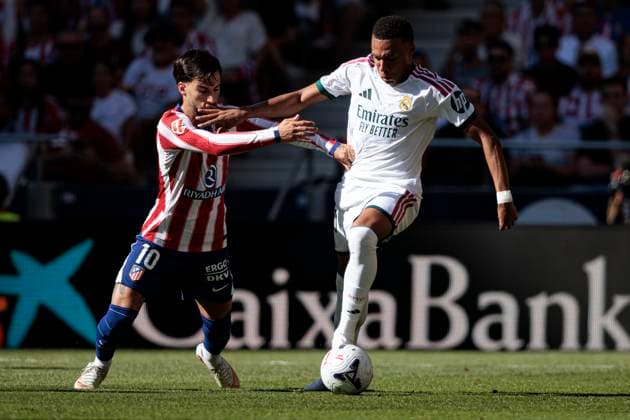 September 20, 2026, Madrid, Spain: Alex Baena (Atletico de Madrid) and Kylian Mbappe (Real Madrid CF) seen in action during LaLiga EA SPORTS 2026 2027 game between teams of Atletico de Madrid and Real Madrid CF..Final Score: Atletico de Madrid 2-1 Real Madrid CF. Madrid Spain - ZUMAs197 20260920_aaa_s197_324 Copyright: xMaciejxRogowskix
