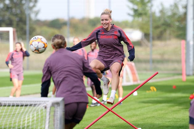 Alara Sehitler, FC Bayern Munich, age 14, during a ball drill, laughing, in good spirits, emotions, GER, FC Bayern Munich Women s Final Training Session, soccer, UEFA Women s Champions League, 2026–2027 season, September 21, 2026, GER, FC Bayern Munich Women’s Final Training Session, soccer, UEFA Women’s Champions League, 2026–2027 season, September 21, 2026, Munich Copyright: xEibner-Pressefoto JennixMaulx EP_JML