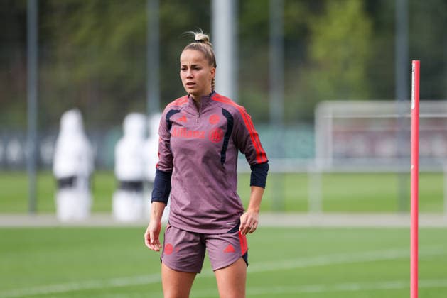 Giulia Gwinn, FC Bayern Munich, 07, GER, FC Bayern Munich Women s Final Training Session, Soccer, UEFA Women s Champions League, 2026–2027 Season, September 21, 2026, GER, FC Bayern Munich Women s Final Training Session, Soccer, UEFA Women s Champions League, 2026–2027 Season, September 21, 2026, Munich Copyright: xEibner-Pressefoto JennixMaulx EP_JML