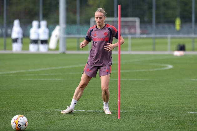 Franziska Kett, FC Bayern Munich, 20, GER, FC Bayern Munich Women s Final Training Session, Soccer, UEFA Women s Champions League, 2026–2027 Season, September 21, 2026, GER, FC Bayern Munich Women s Final Training Session, Soccer, UEFA Women s Champions League, 2026–2027 Season, September 21, 2026, Munich Copyright: xEibner-Pressefoto JennixMaulx EP_JML