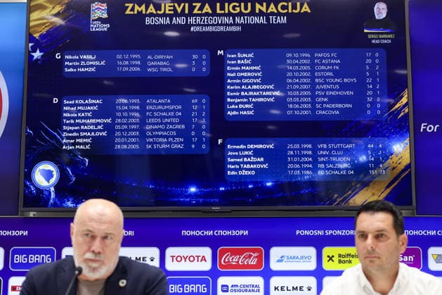 press conference, PK, Pressekonferenz of Bosnia and Herzegovina head coach Sergej Barbarez Bosnia and Herzegovina head coach Sergej Barbarez and football team technical director Emir Spahic display the squad list during a press conference in Sarajevo, Bosnia and Herzegovina, on September 21, 2026, ahead of the UEFA Nations League matches against Poland, Romania and Sweden.  ArminxDurgut PIXSELL