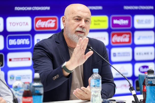 press conference, PK, Pressekonferenz of Bosnia and Herzegovina head coach Sergej Barbarez Bosnia and Herzegovina head coach Sergej Barbarez speaks during a press conference in Sarajevo, Bosnia and Herzegovina, on September 21, 2026, ahead of the UEFA Nations League matches against Poland, Romania and Sweden.  ArminxDurgut PIXSELL