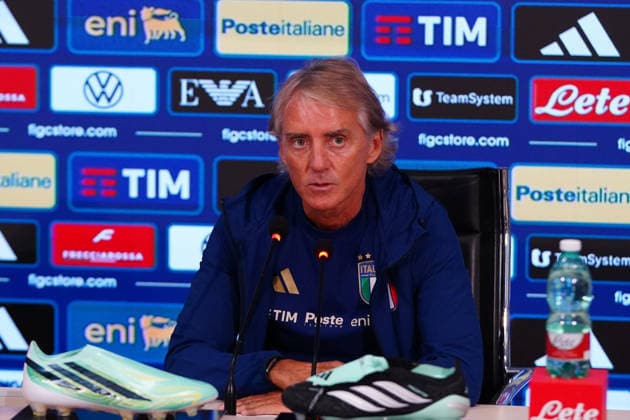The head coach Roberto Mancini gestures during the Italia team press conference, PK, Pressekonferenz at federal technical center of Coverciano in Florence, Italy - September 21, 2026. - Soccer  Copyright: xSaraxEsposito LaxPressex