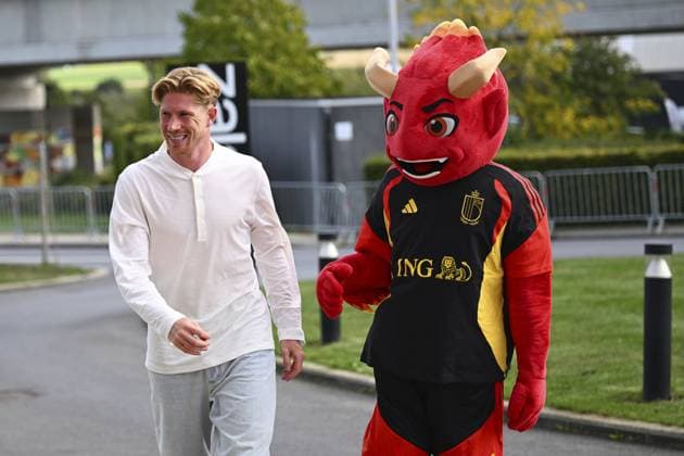 Italy v Belgium - UEFA Nations League 2026 Media Activities 21 09 2026 TUBIZE, BELGIUM - SEPTEMBER 21 : De Bruyne Kevin forward of Belgium arriving at the training grounds of the Royal Belgian Football Association ahead of the UEFA Nations League tournament league phase matchday 1 group A1 match between Italy on September 21, 2026 in Tubize, Belgium, 21 09 2026 Tubize Belgium  Copyright: xVincentxKalutx
