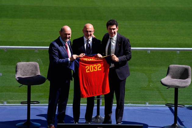 Football, Spain national team, Luis de la Fuente’s contract extended until 2032