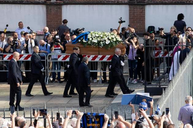 Funerali di Sandro Mazzola ex giocatore dell™Inter alla basilica di Sant™Ambrogio Milano - Italia - Cronaca LunedÃ¬, 21 Luglio, 2026 (Foto di Marco Ottico Lapresse) Funeral of Sandro Mazzola former Inter player at the Basilica of Sant™Ambrogio Milan - Italy - News Monday, 21 July, 2026  Copyright: xMarcoxOttico LaPressex