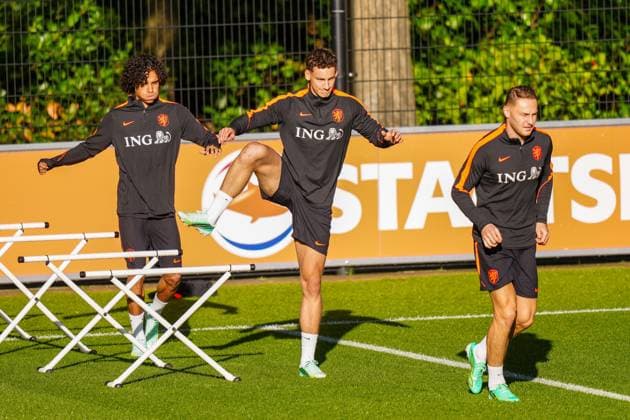ZEIST , 21-09-2026 , KNVB Campus , season 2026 2027 , Dutch International football , Training session Netherlands , picture shows Netherlands player Gjivai Zechiel and Netherlands player Ruben van Bommel and Netherlands player Teun Koopmeiners during the first training Training Netherlands 21-09-2026  x207384519x Copyright: