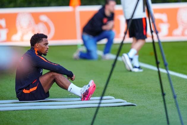 ZEIST , 21-09-2026 , KNVB Campus , season 2026 2027 , Dutch International football , Training session Netherlands , picture shows Netherlands player Quinten Timber during the first training Training Netherlands 21-09-2026  x207384783x Copyright: