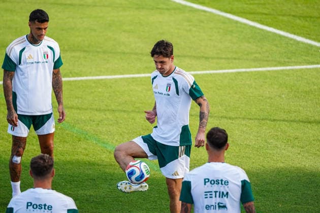 NicolÃ² Zaniolo during the Italia team training at federal technical center of Coverciano, Florence, Italy - September 21, 2026. - Soccer  Copyright: xSaraxEsposito LaPressex