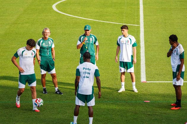The head coach Roberto Mancini during the Italia team training at federal technical center of Coverciano, Florence, Italy - September 21, 2026. - Soccer  Copyright: xSaraxEsposito LaPressex