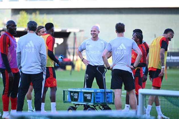 Italy v Belgium - UEFA Nations League 2026 Media Activities 21 09 2026 TUBIZE, BELGIUM - SEPTEMBER 21 : Staff Red Devils pictured during a training session ahead of the UEFA Nations League tournament league phase matchday 1 group A1 match between Italy and Belgium on September 21, 2026 in Tubize, Belgium, 21 09 2026 Tubize Belgium  Copyright: xVincentxKalutx