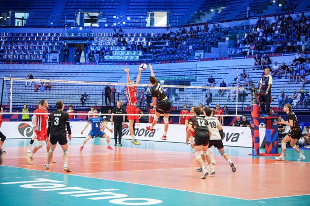Belgium s Samuel Fafchamps during the eight final match of the CEV Enel Eurovolley 2026, between Belgium and Czechia, at the Palavela in Turin, north west Italy - Monday, September 21, 2026. .  Copyright: xMarcoxAlpozzi LaPressex