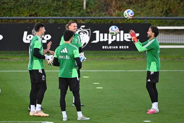 Italy v Belgium - UEFA Nations League 2026 Media Activities 21 09 2026 TUBIZE, BELGIUM - SEPTEMBER 21 : De Busser Jari goalkeeper of Belgium, Lammens Senne goalkeeper of Belgium, Penders Mike goalkeeper of Belgium, Vandevoordt Maarten goalkeeper of Belgium pictured during a training session ahead of the UEFA Nations League tournament league phase matchday 1 group A1 match between Italy and Belgium on September 21, 2026 in Tubize, Belgium, 21 09 2026 Tubize Belgium  Copyright: xVincentxKalutx