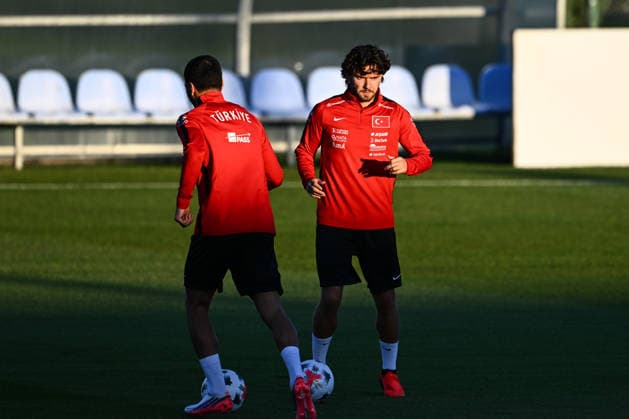 Turkiye national football team begins preparations for France match ISTANBUL, TURKIYE - SEPTEMBER 21: Ferdi Kadioglu of Turkiye takes part in a training session at the Hasan Dogan National Teams Camp and Training Facilities in Riva as the national team, Nationalteam prepares for its UEFA Nations League A Group 1 match against France in Kocaeli on September 25, in Istanbul, Turkiye, on September 21, 2026. Hakan Akgun Anadolu Istanbul Turkey. Editorial use only. Please get in touch for any other usage.  Copyright: x2026xAnadoluxHakanxAkgunx
