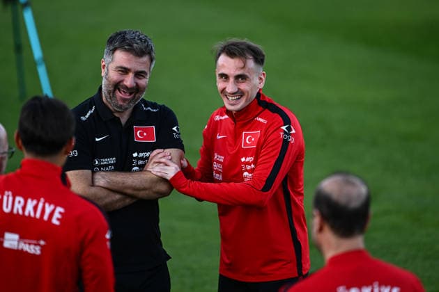 Turkiye national football team begins preparations for France match ISTANBUL, TURKIYE - SEPTEMBER 21: Kerem Akturkoglu (R) of Turkiye takes part in a training session at the Hasan Dogan National Teams Camp and Training Facilities in Riva as the national team, Nationalteam prepares for its UEFA Nations League A Group 1 match against France in Kocaeli on September 25, in Istanbul, Turkiye, on September 21, 2026. Hakan Akgun Anadolu Istanbul Turkey. Editorial use only. Please get in touch for any other usage.  Copyright: x2026xAnadoluxHakanxAkgunx