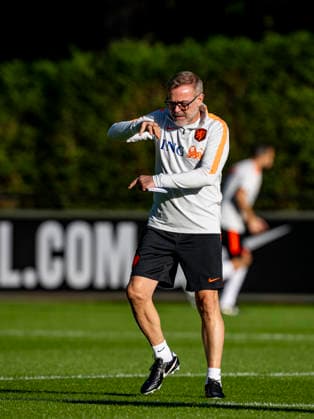 ZEIST Oscar Hernandez, assistant coach of the Netherlands, during the UEFA Nations League training session ahead of the match against Germany at the KNVB Campus on September 21, 2026, in Zeist, Netherlands. Photo by DeFodi Images
